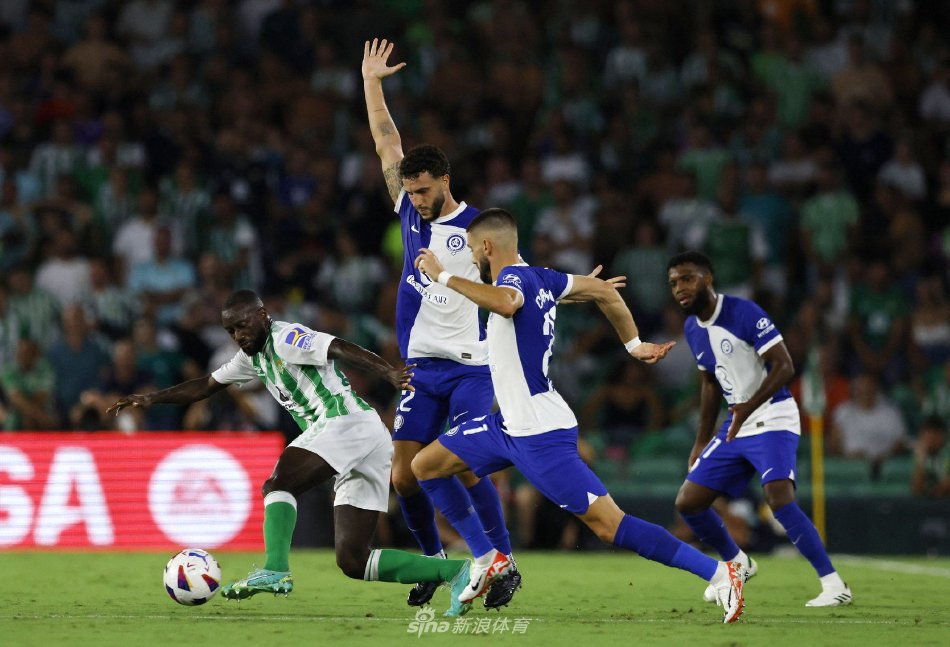 的舞台上 的舞台上